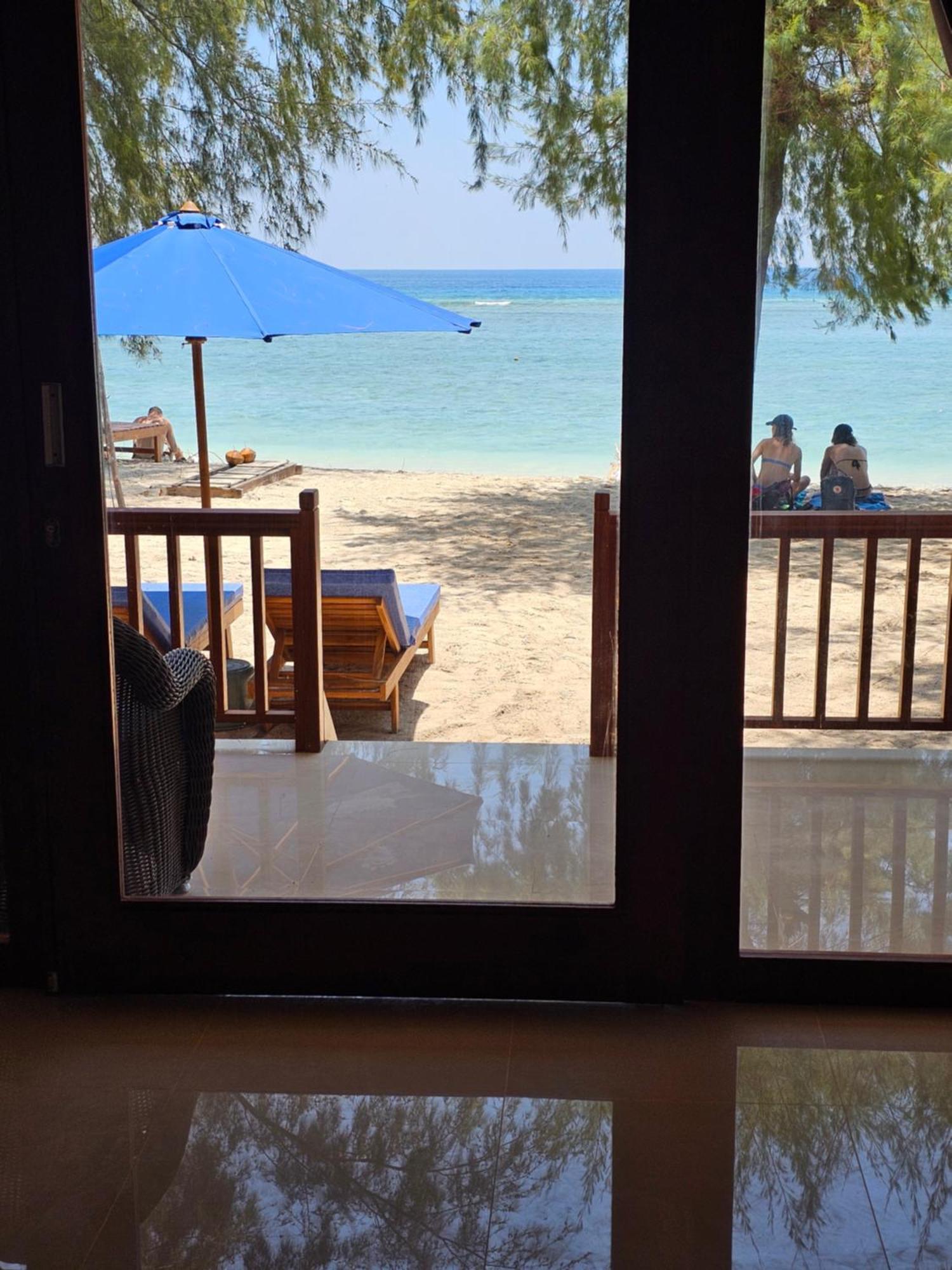 Bluecoral Bungalows Gili Meno Luaran gambar