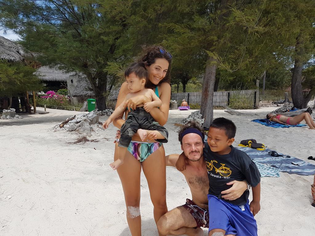 Bluecoral Bungalows Gili Meno Luaran gambar